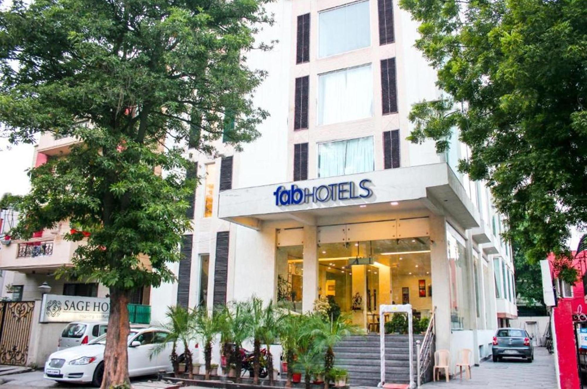 Fabhotel Prime Sage Új-Delhi Kültér fotó