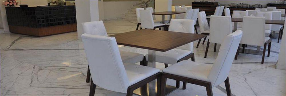 Fabhotel Prime Sage Új-Delhi Kültér fotó