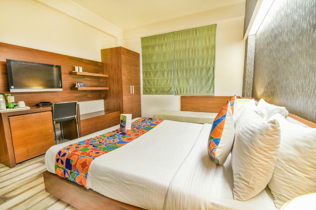 Fabhotel Prime Sage Új-Delhi Kültér fotó