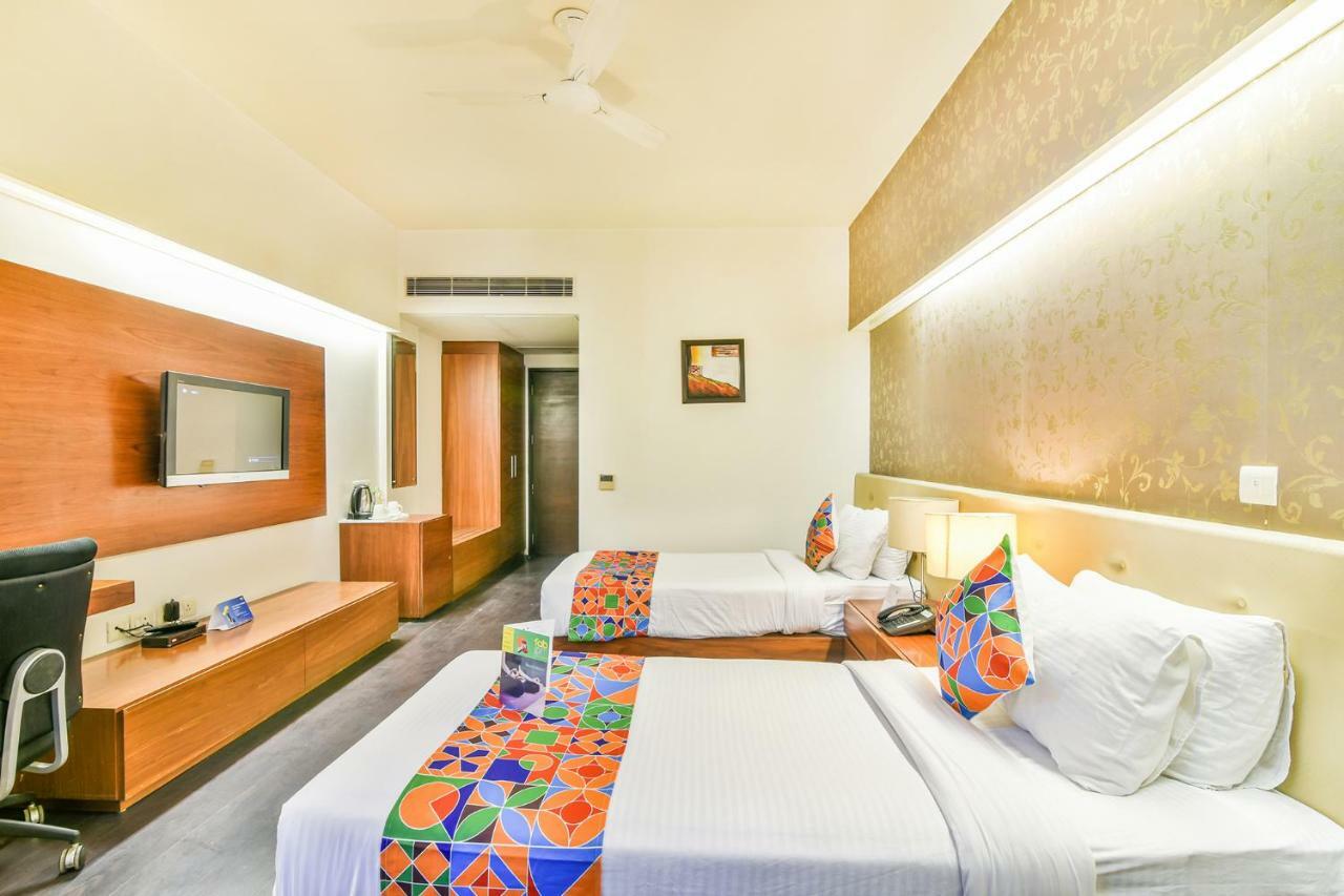 Fabhotel Prime Sage Új-Delhi Kültér fotó