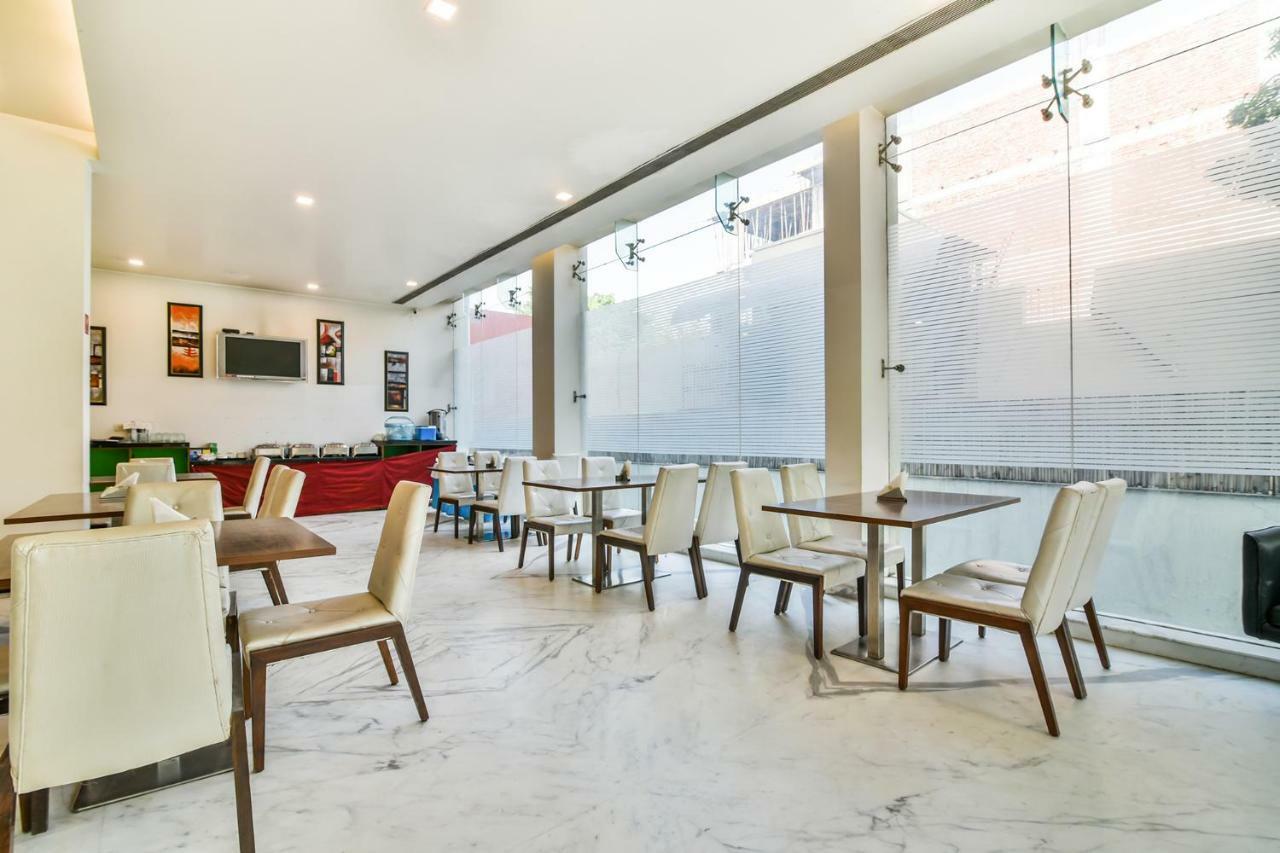 Fabhotel Prime Sage Új-Delhi Kültér fotó