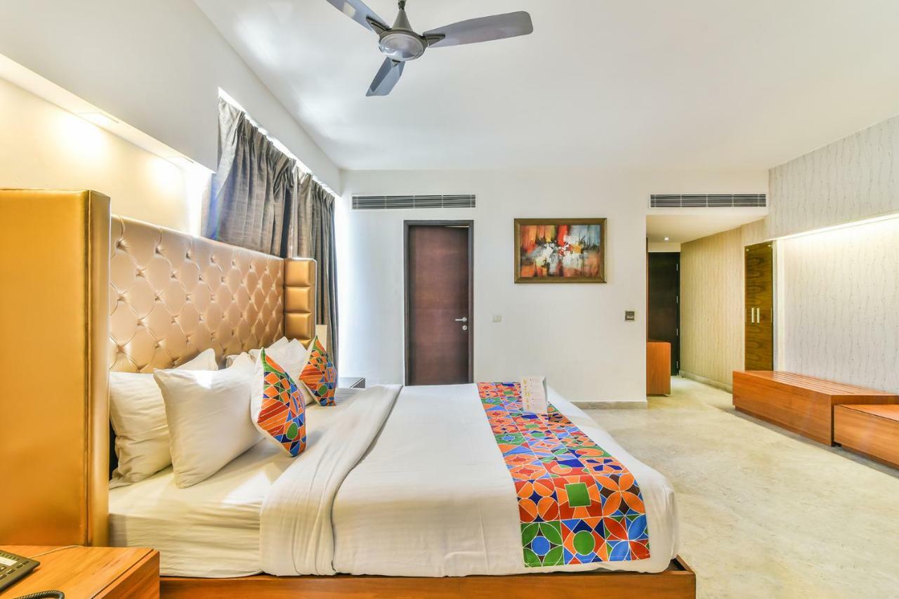 Fabhotel Prime Sage Új-Delhi Kültér fotó